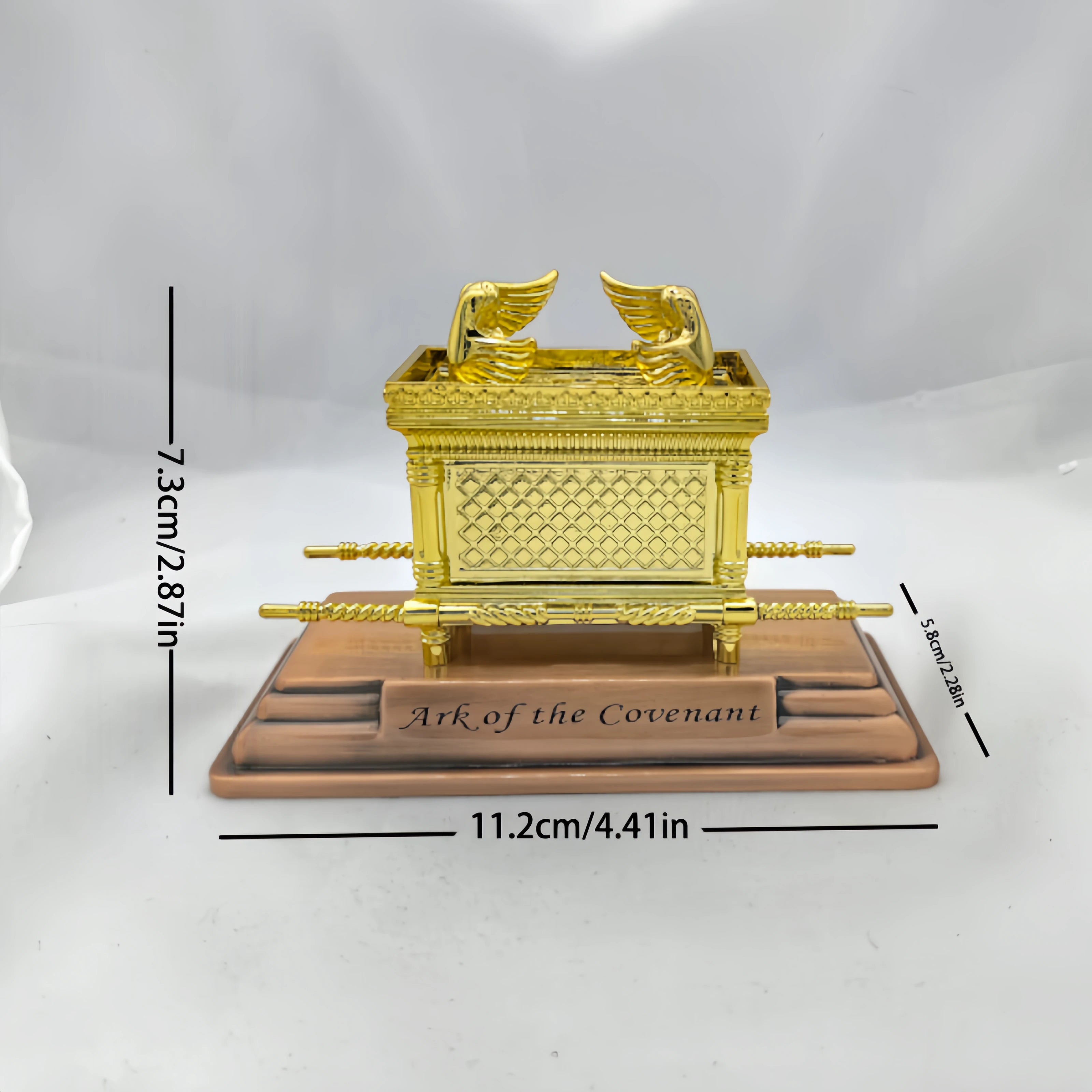 The Ark of the Covenant Replica Statue