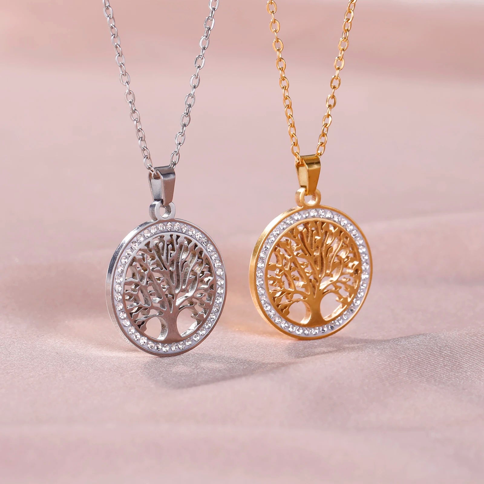 Elegant Tree of Life Round Pendant Necklace